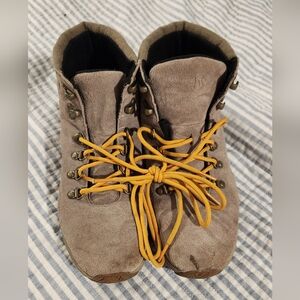 Merrell hiking boots, women's